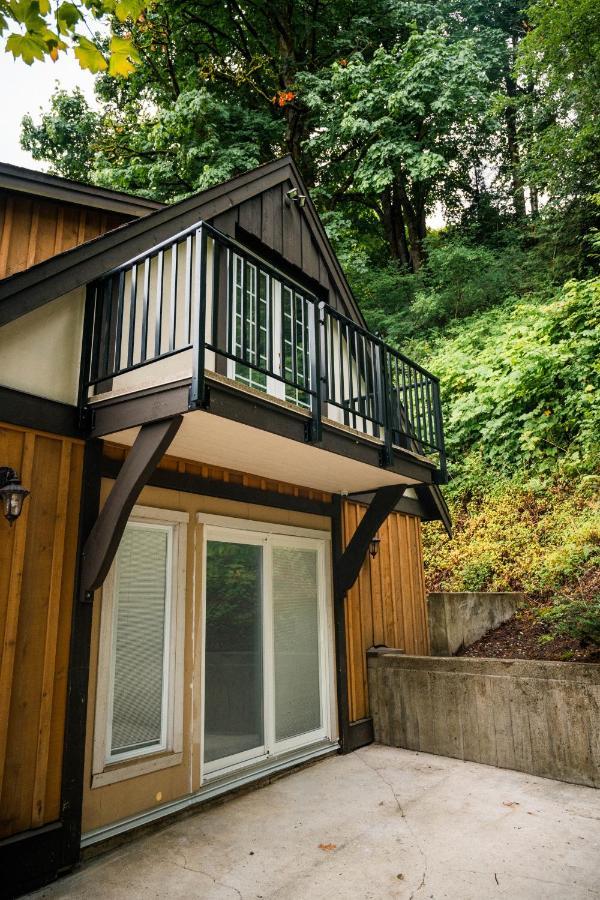 צ'יליוואק Private Mountainside Home מראה חיצוני תמונה